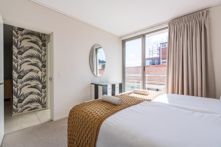 2 Bedroom Property for Sale in Green Point Western Cape